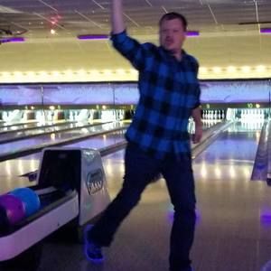 Meet your Posher, Eric